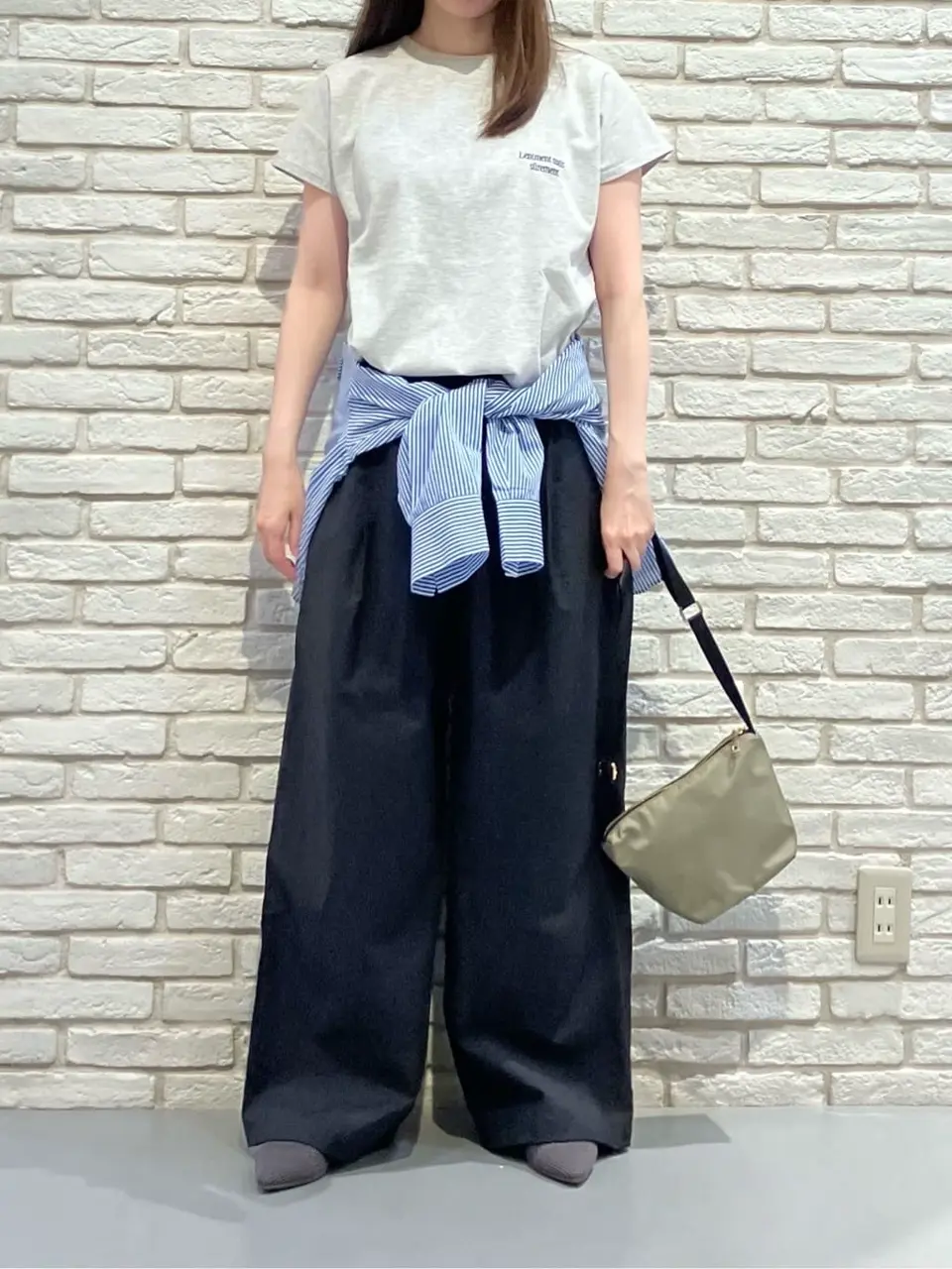 ONWARD CROSSET SELECT 檀 コーディネート画像