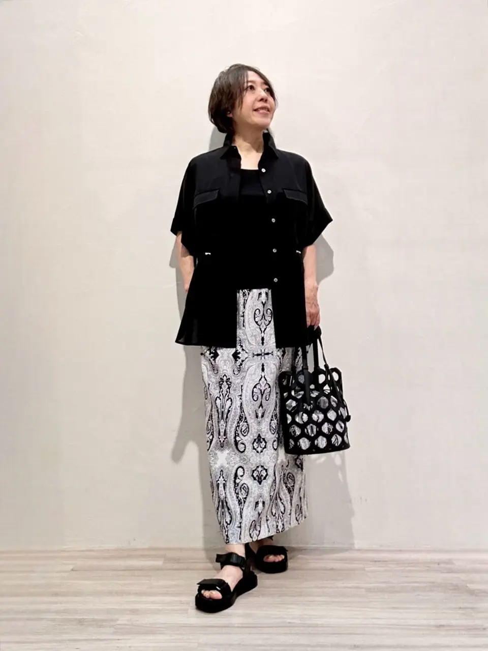 ONWARD CROSSET SELECT 亀山 コーディネート画像