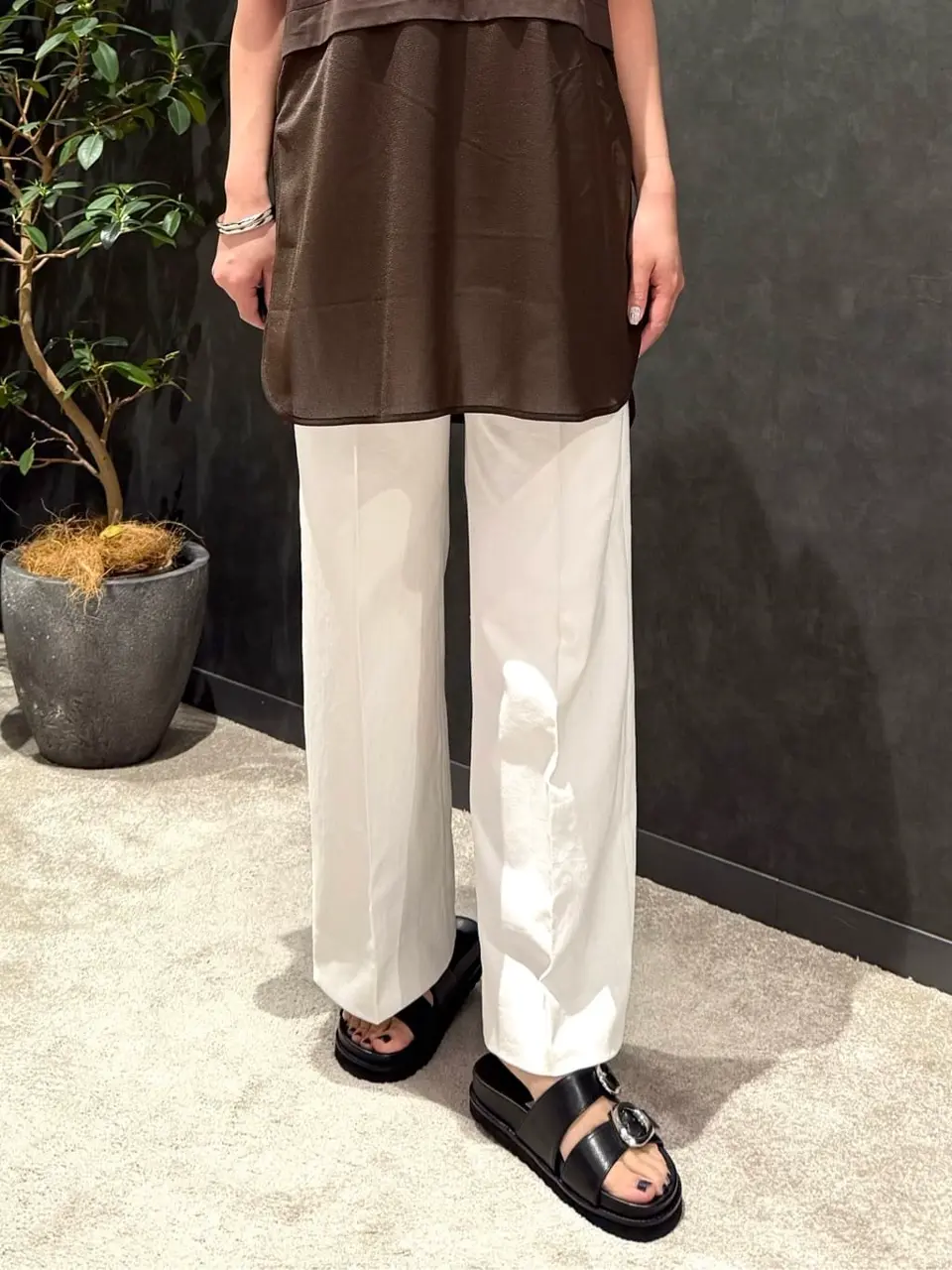 ONWARD CROSSET SELECT Tamura コーディネート画像