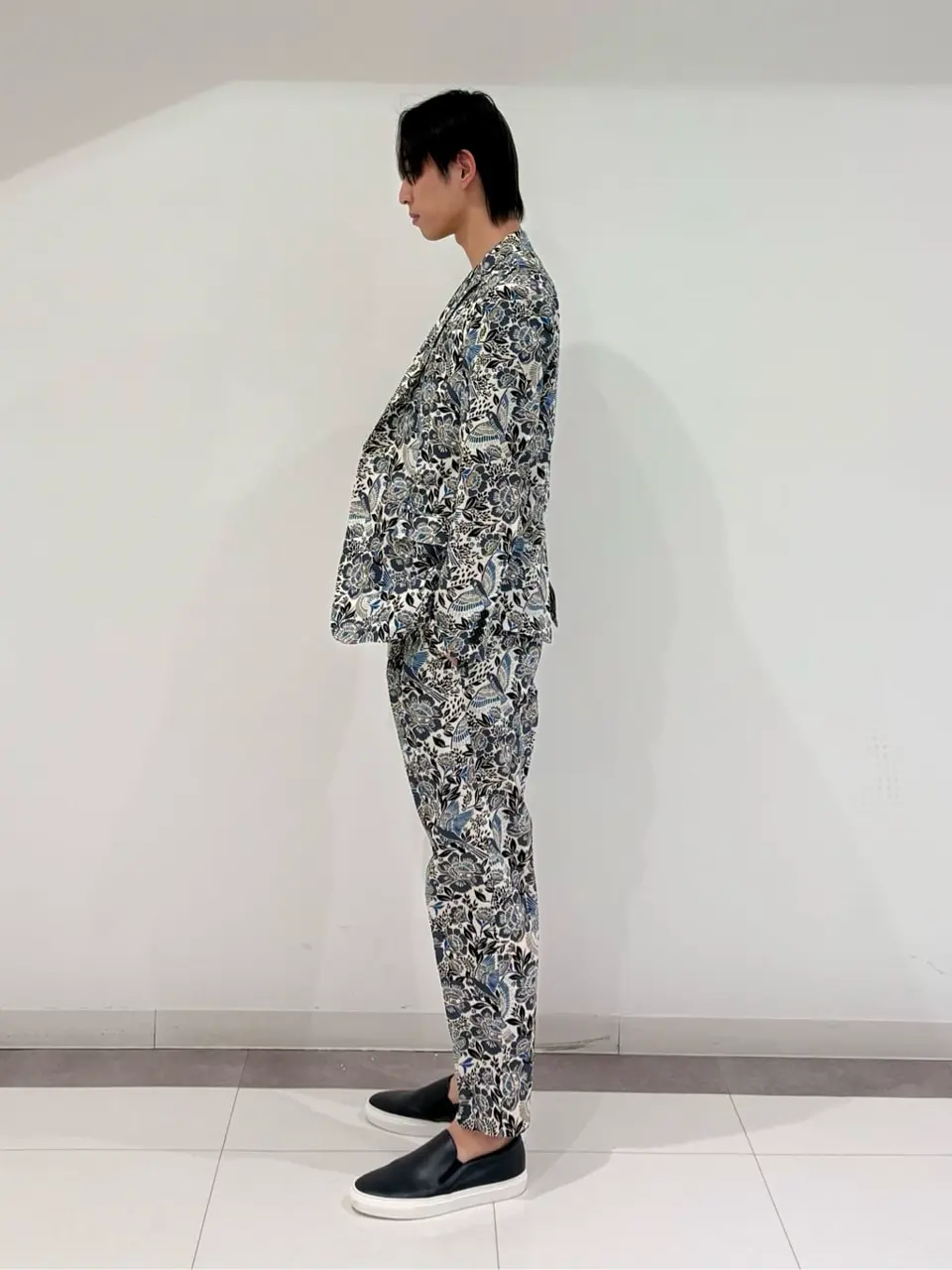 ONWARD CROSSET SELECT 石川　凌大 コーディネート画像