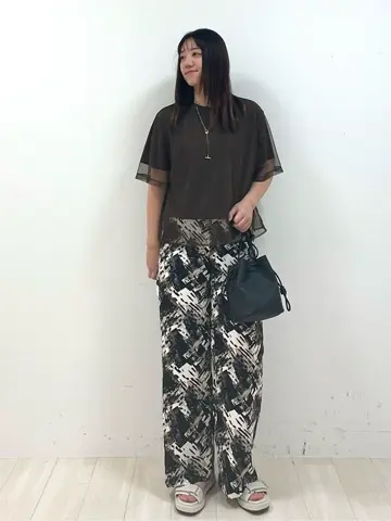 ONWARD CROSSET SELECT 森 コーディネート画像