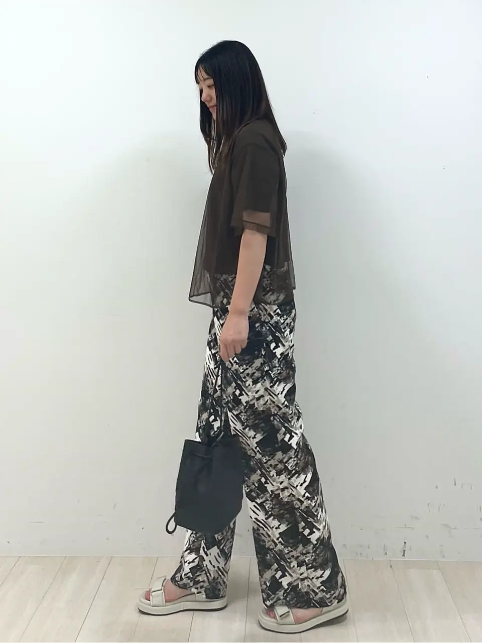 ONWARD CROSSET SELECT 森 コーディネート画像