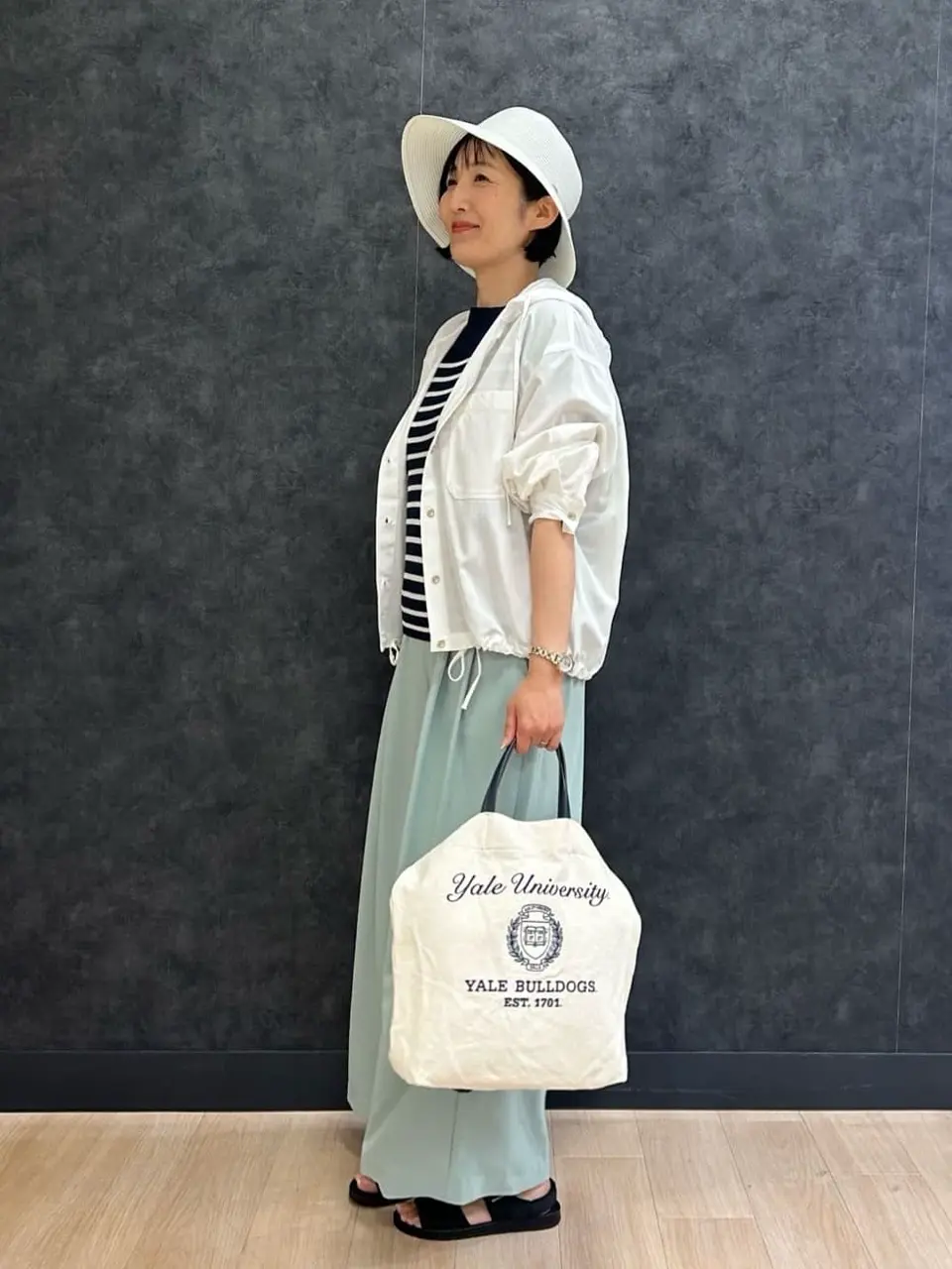 ONWARD CROSSET SELECT 鈴木 コーディネート画像