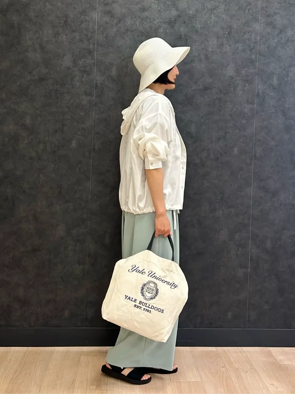 ONWARD CROSSET SELECT 鈴木 コーディネート画像