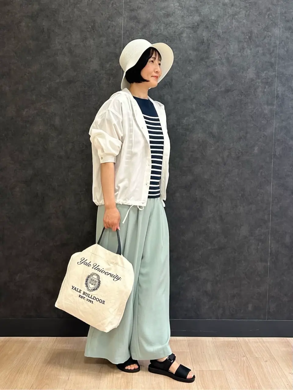 ONWARD CROSSET SELECT 鈴木 コーディネート画像