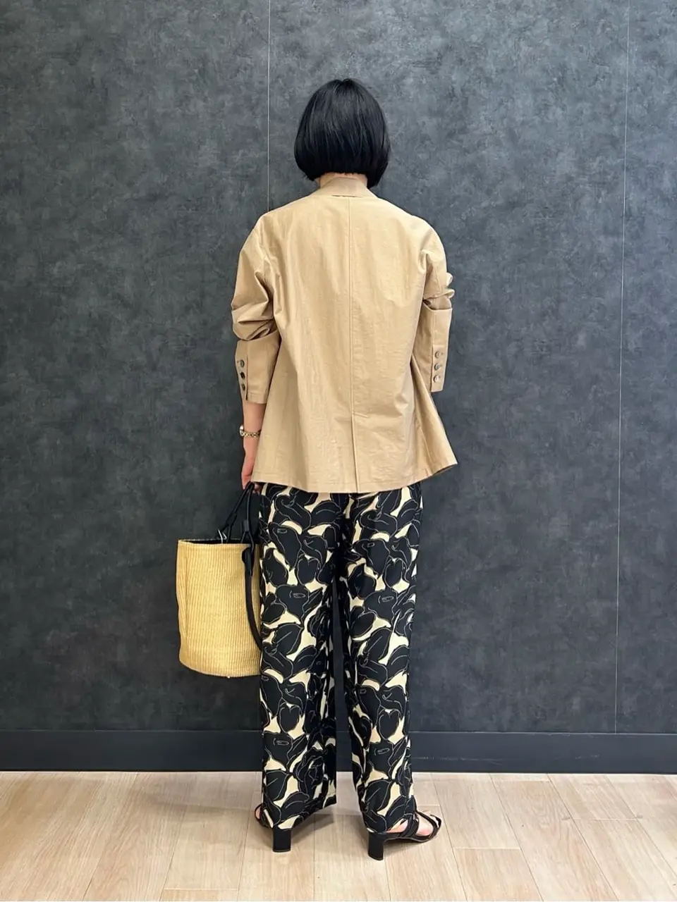 ONWARD CROSSET SELECT 鈴木 コーディネート画像