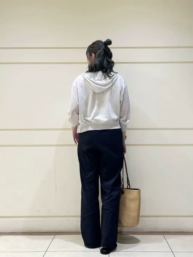 ONWARD CROSSET SELECT 太田 コーディネート画像