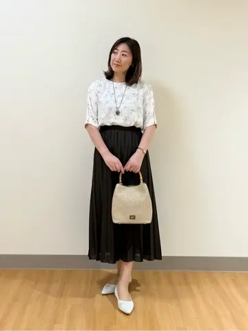 ONWARD CROSSET SELECT TAKI コーディネート画像