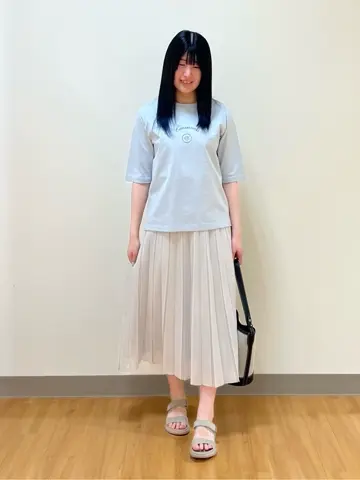ONWARD CROSSET SELECT Aina コーディネート画像