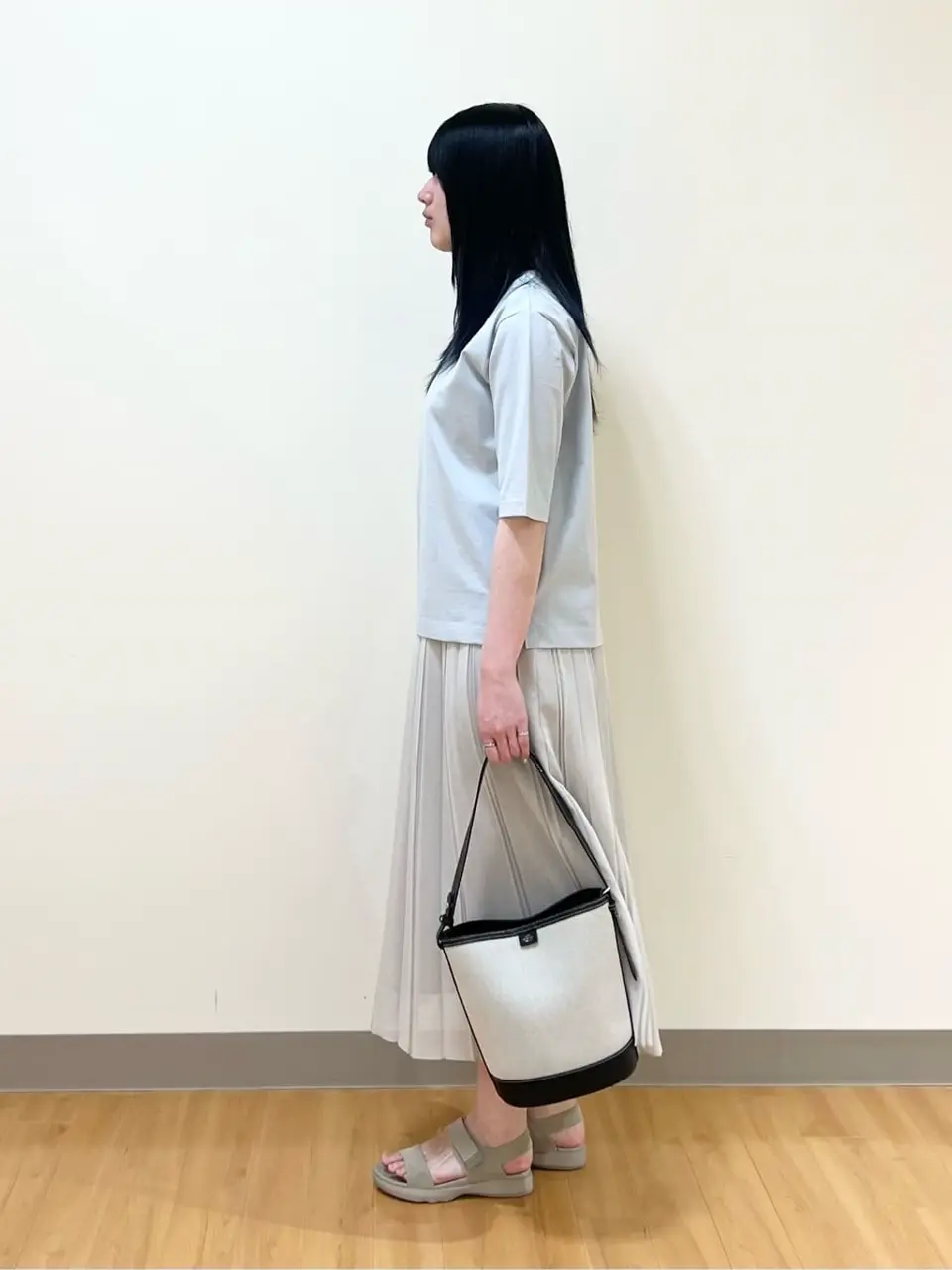 ONWARD CROSSET SELECT Aina コーディネート画像