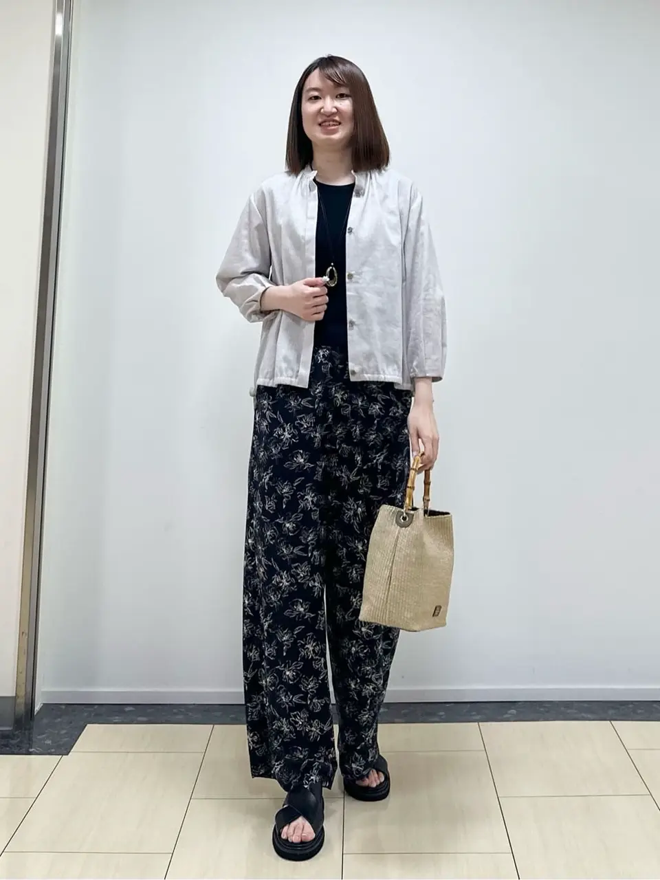 ONWARD CROSSET SELECT 阿部 コーディネート画像