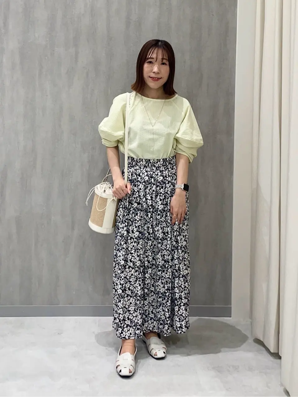 ONWARD CROSSET SELECT 若松 コーディネート画像