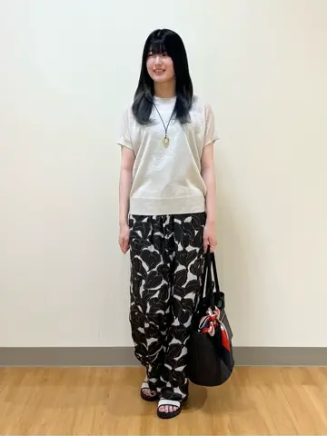 ONWARD CROSSET SELECT Aina コーディネート画像