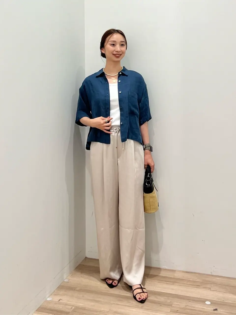  村上 コーディネート画像