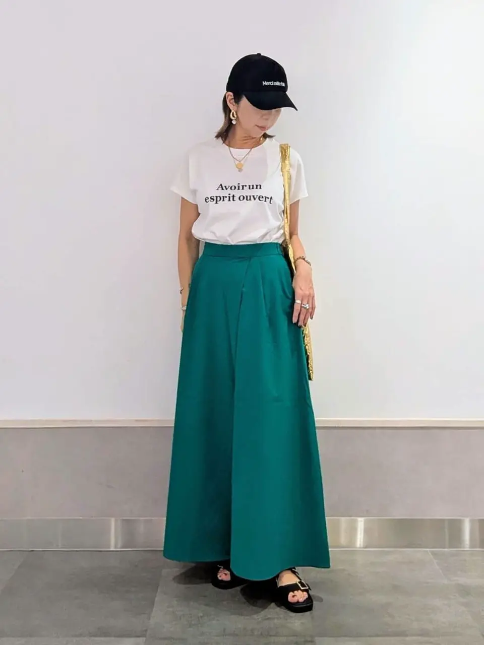  niwa コーディネート画像