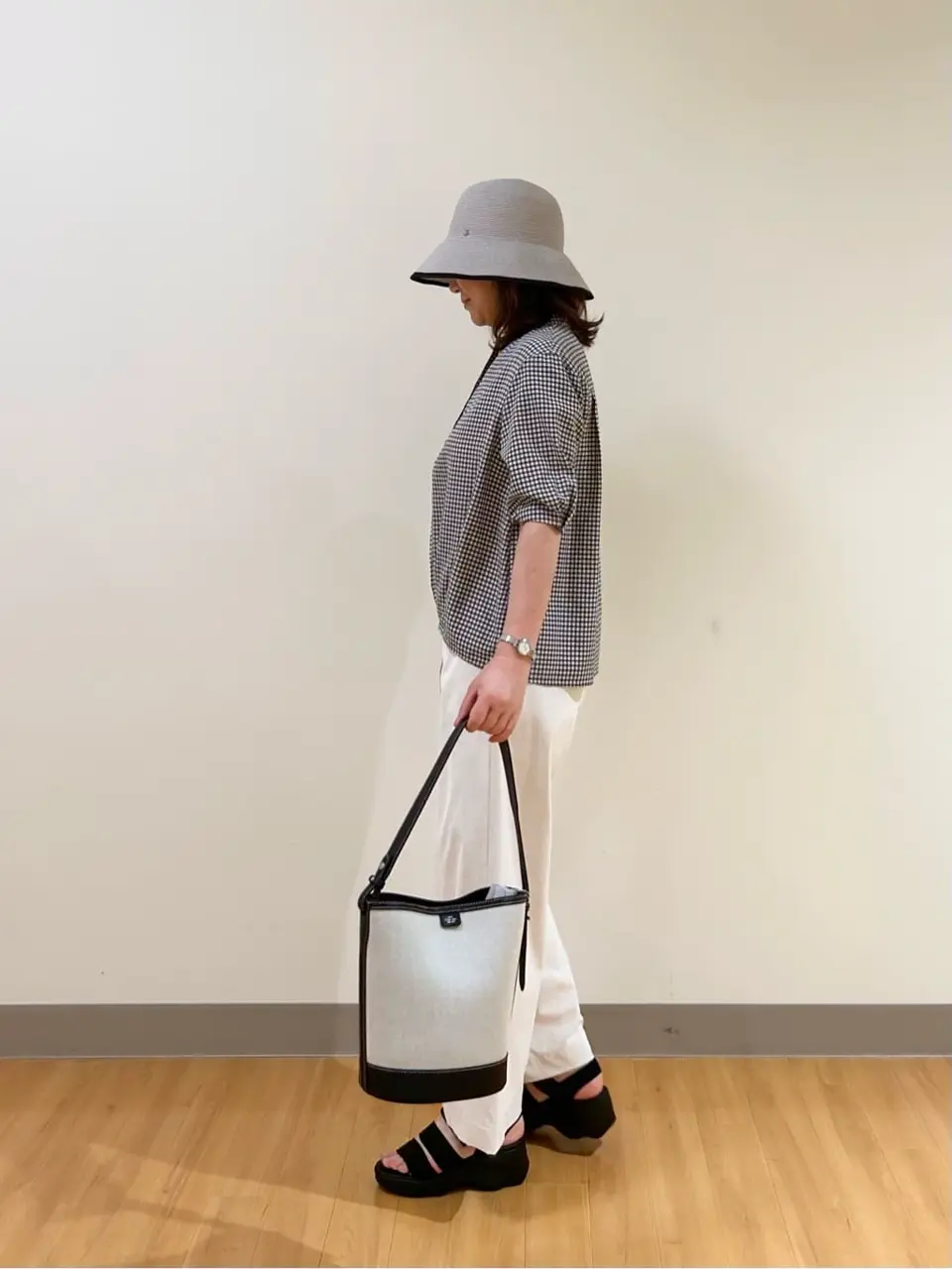 ONWARD CROSSET SELECT TAKI コーディネート画像