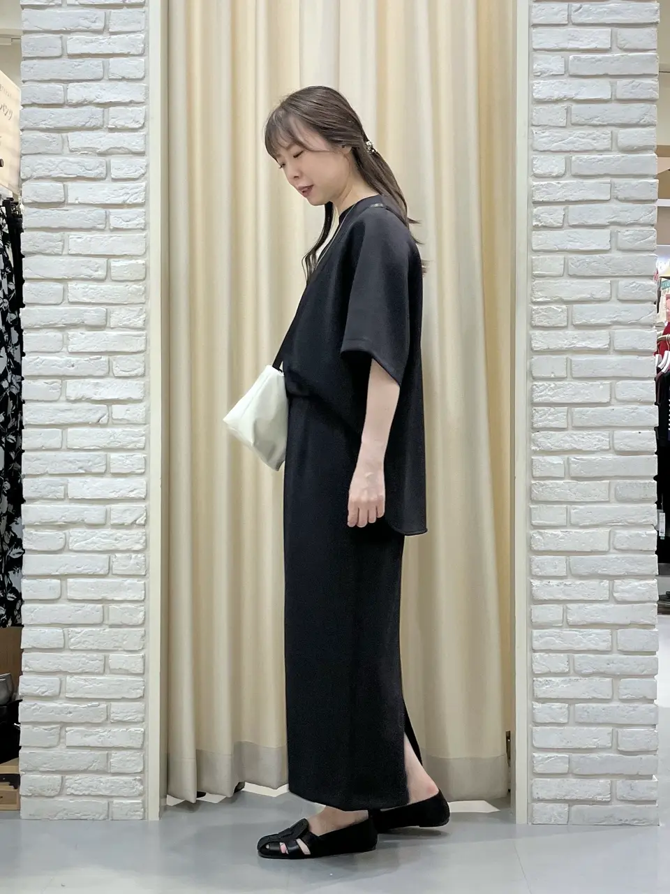 ONWARD CROSSET SELECT 檀 コーディネート画像