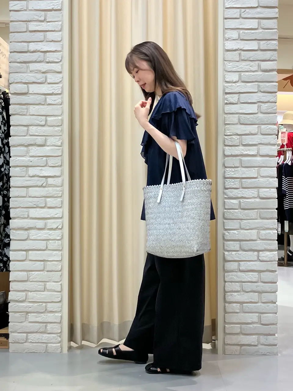 ONWARD CROSSET SELECT 檀 コーディネート画像