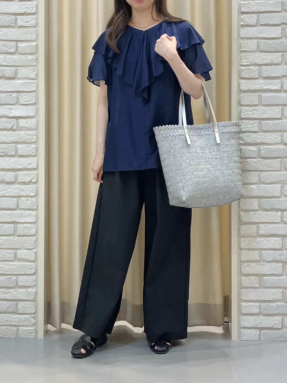 ONWARD CROSSET SELECT 檀 コーディネート画像