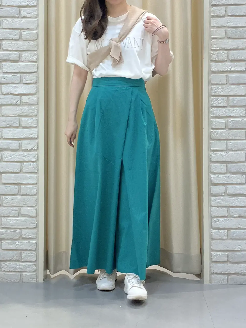 ONWARD CROSSET SELECT 檀 コーディネート画像