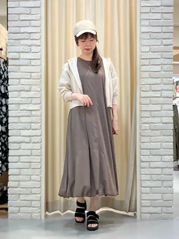 ONWARD CROSSET SELECT 檀 コーディネート画像