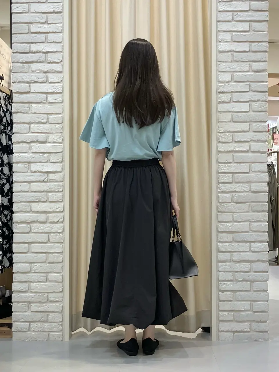 ONWARD CROSSET SELECT 檀 コーディネート画像