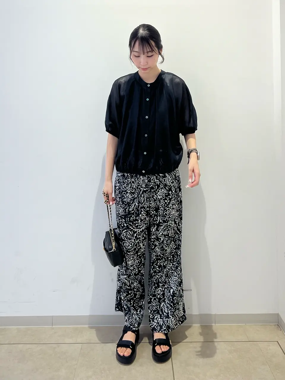 ONWARD CROSSET SELECT 内田 コーディネート画像