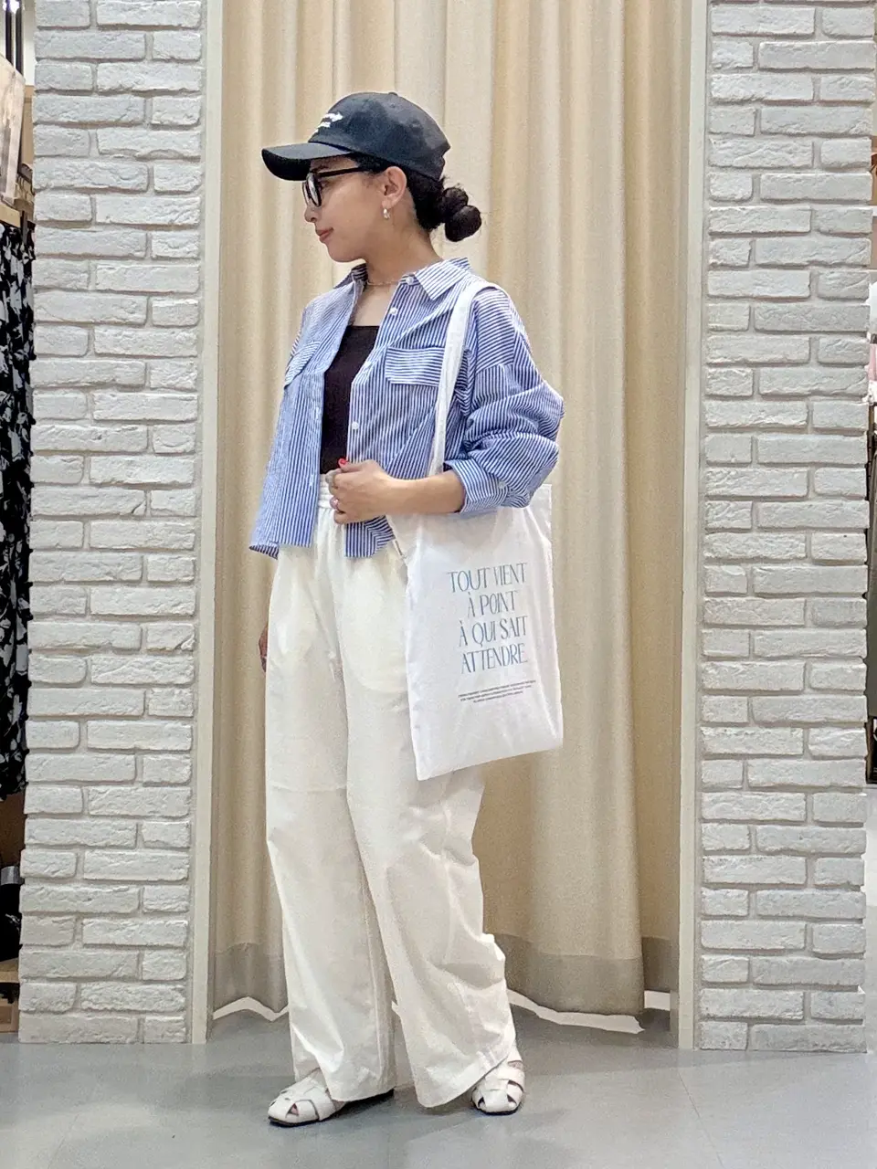 ONWARD CROSSET SELECT 服部 コーディネート画像