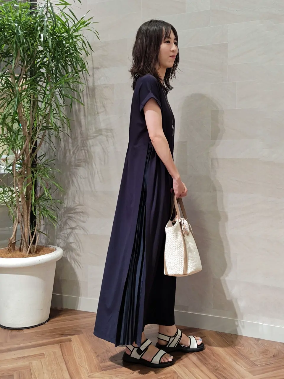 ONWARD CROSSET SELECT 浅岡 コーディネート画像