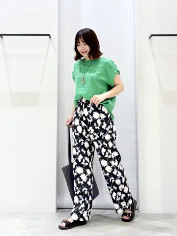 ONWARD CROSSET SELECT 横田 コーディネート画像