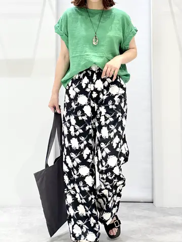 ONWARD CROSSET SELECT 横田 コーディネート画像