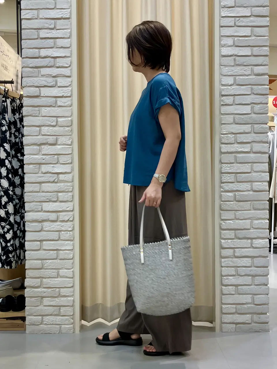 ONWARD CROSSET SELECT Tomi コーディネート画像