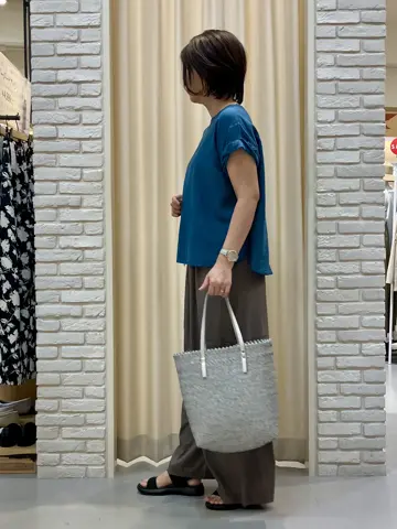 ONWARD CROSSET SELECT Tomi コーディネート画像