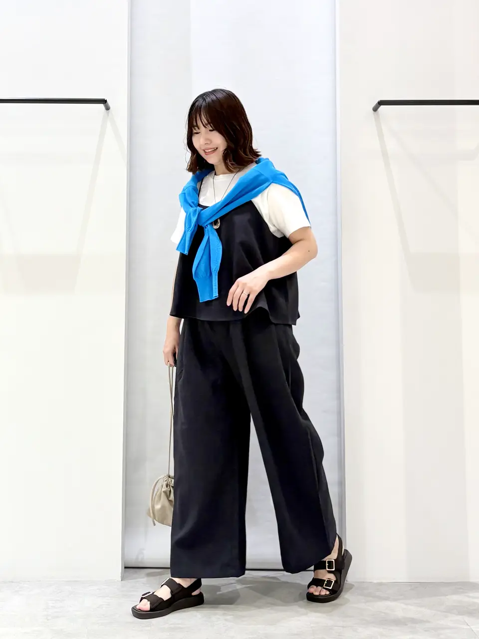 ONWARD CROSSET SELECT 横田 コーディネート画像