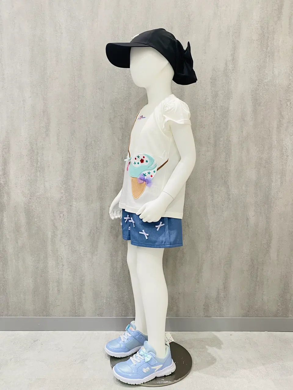 ONWARD CROSSET SELECT m.n コーディネート画像