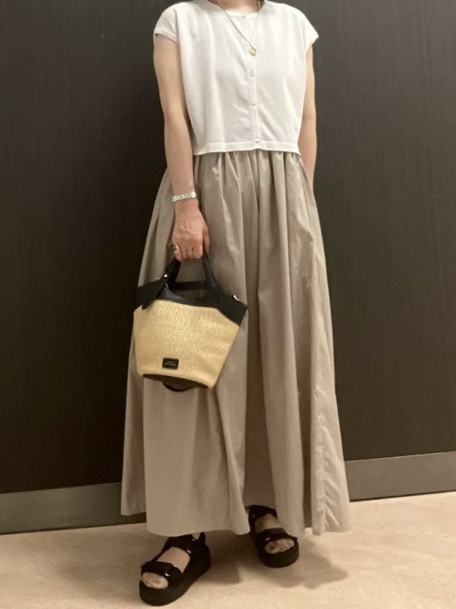 ONWARD CROSSET SELECT 服部 コーディネート画像