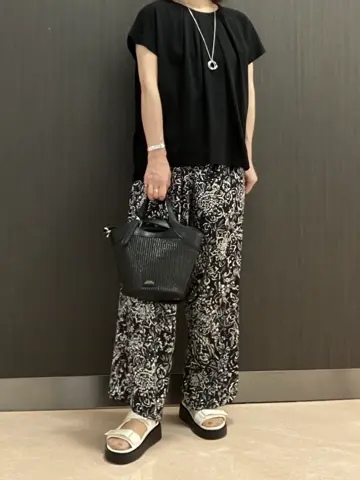 ONWARD CROSSET SELECT 服部 コーディネート画像