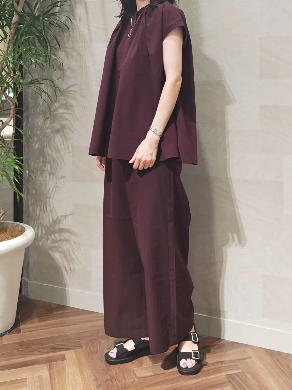 ONWARD CROSSET SELECT 浅岡 コーディネート画像