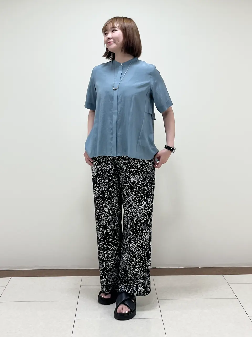 ONWARD CROSSET SELECT スタッフT コーディネート画像