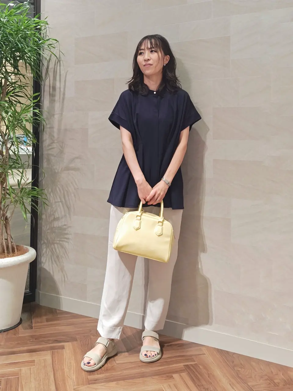 ONWARD CROSSET SELECT 浅岡 コーディネート画像