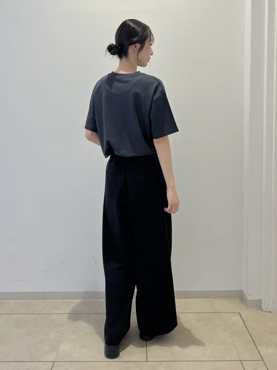 ONWARD CROSSET SELECT 内田 コーディネート画像