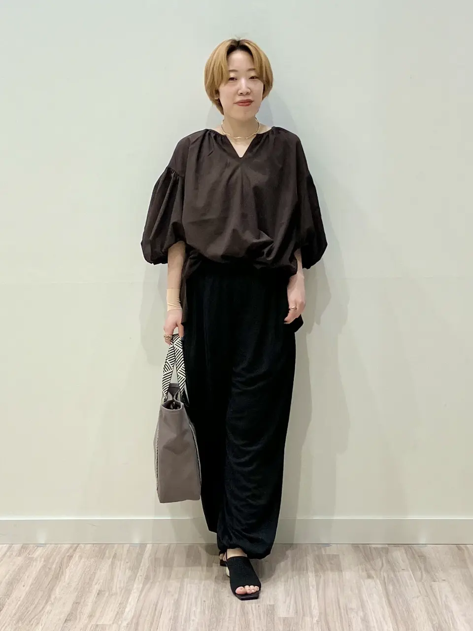 ONWARD CROSSET SELECT 河本 コーディネート画像