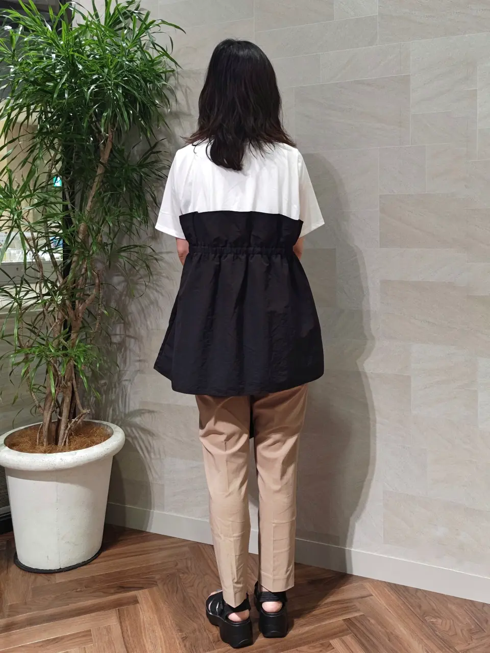 ONWARD CROSSET SELECT 浅岡 コーディネート画像