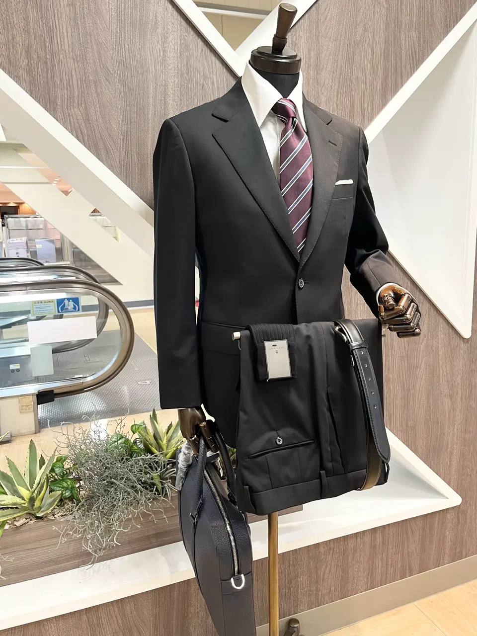 ONWARD CROSSET SELECT 小管 コーディネート画像