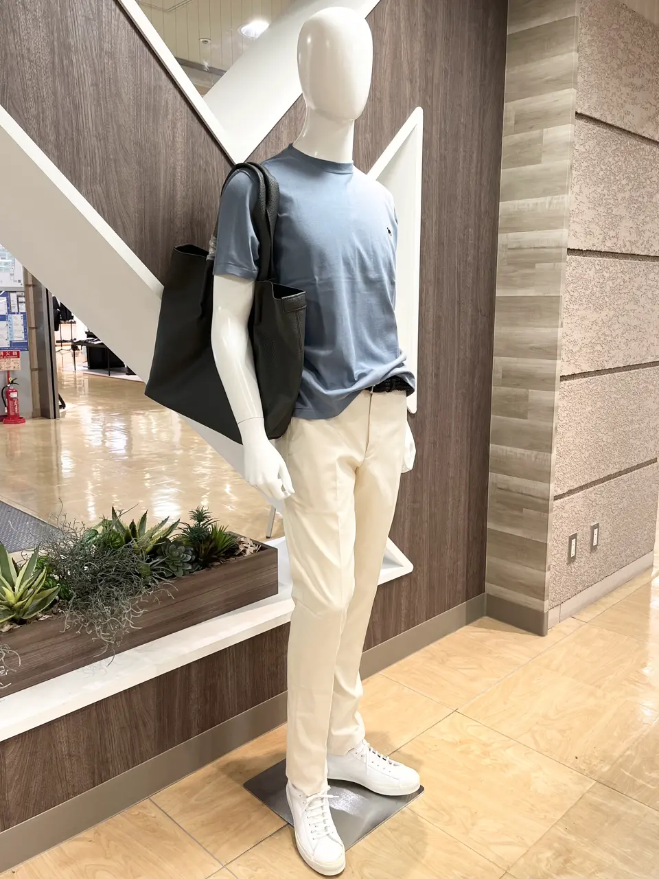 ONWARD CROSSET SELECT 小管 コーディネート画像