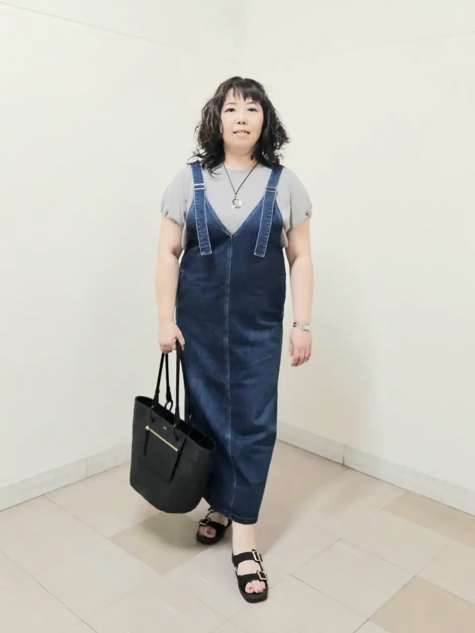  菅野 コーディネート画像