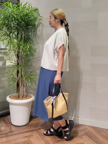 ONWARD CROSSET SELECT 西村 コーディネート画像