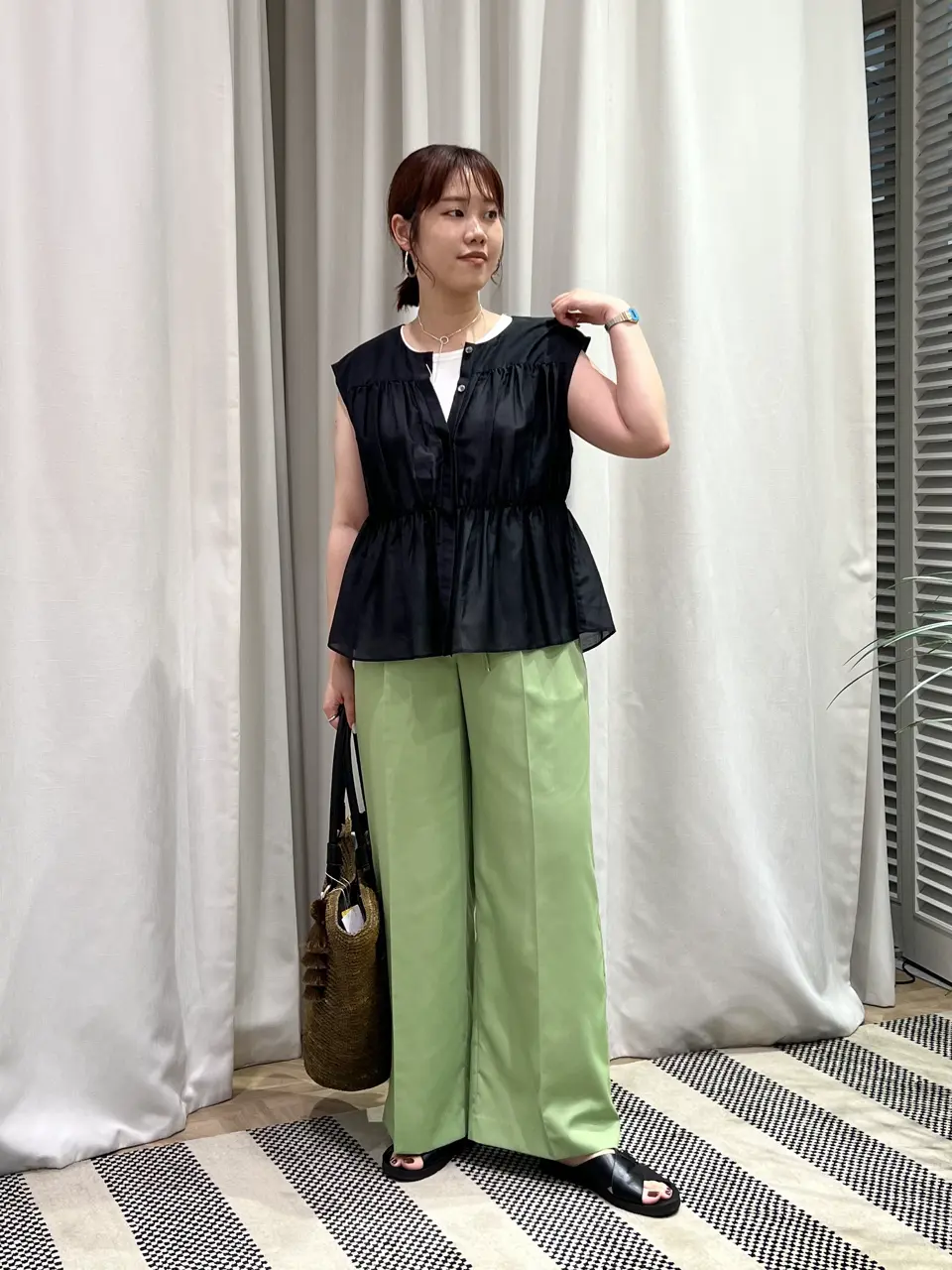 ONWARD CROSSET SELECT 伊藤 コーディネート画像