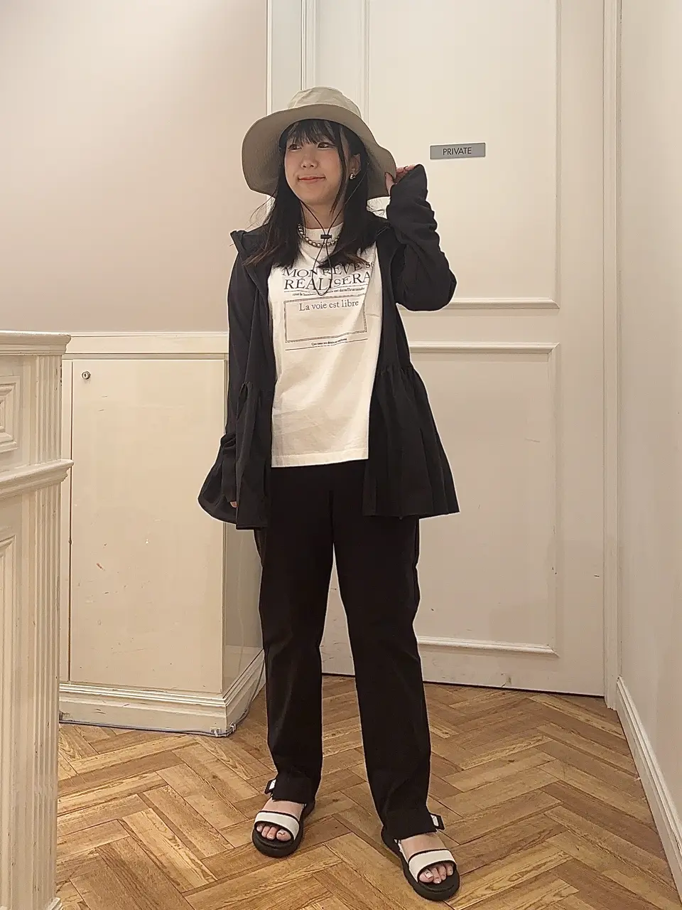 ONWARD CROSSET SELECT 吉田 コーディネート画像