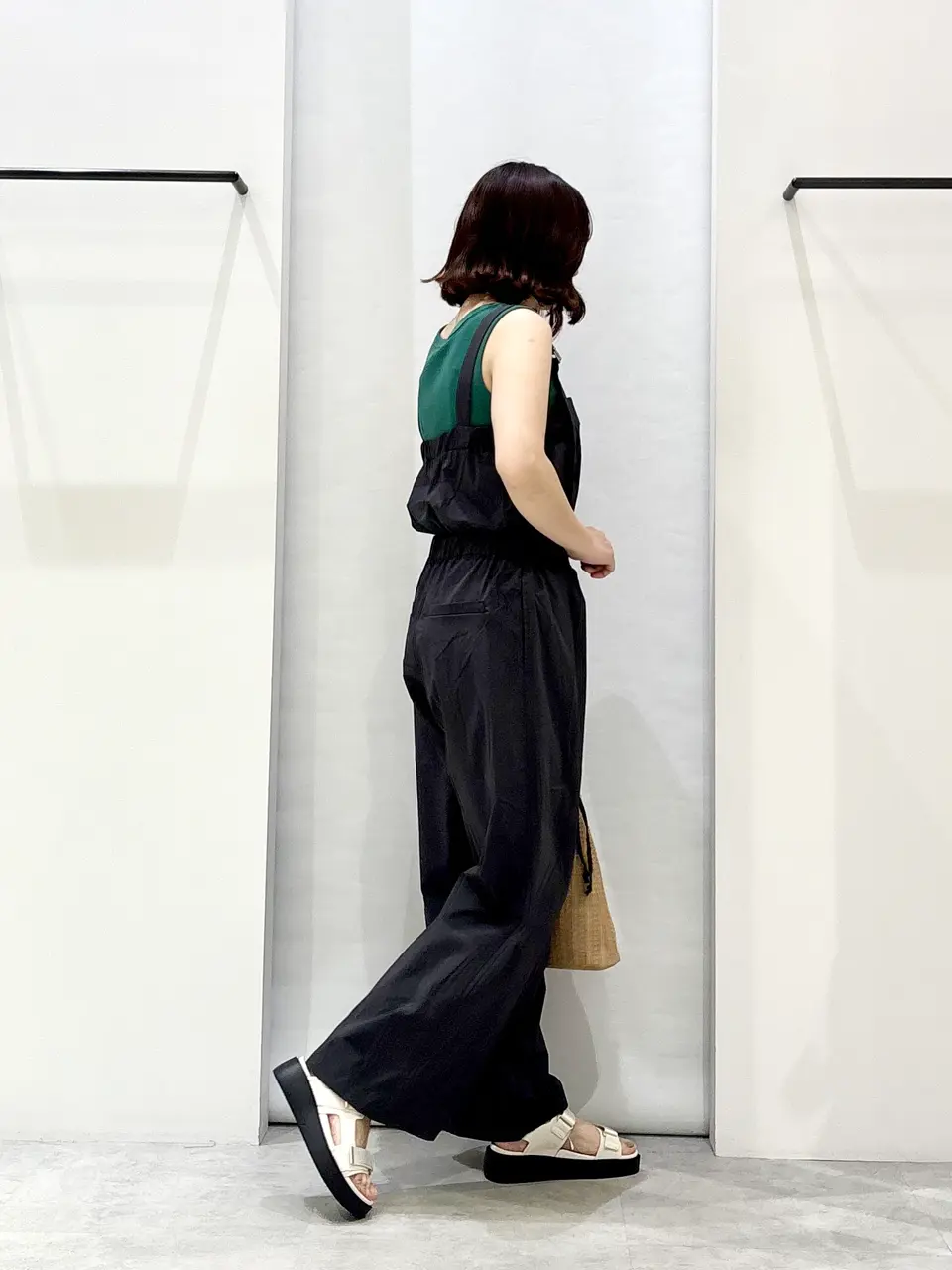 ONWARD CROSSET SELECT 横田 コーディネート画像